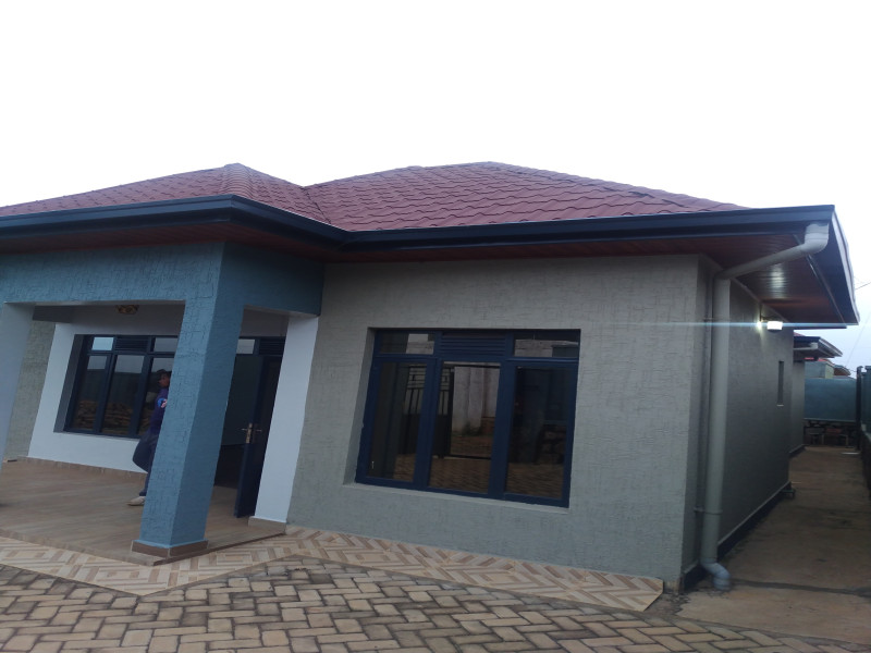 Kimironko New modern unfinished house for rent 500k per month in good location