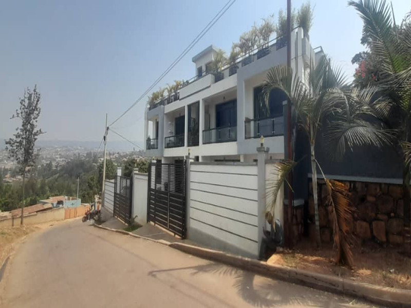 Nice un furnished cheapest apartment for rent in gacuriro