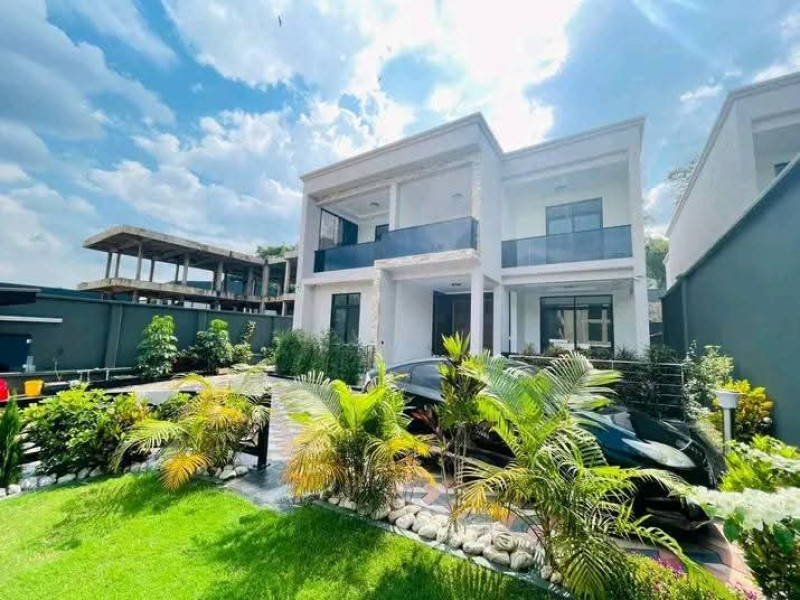 Un furnished house for rent in kiyovu near parkinn hotel