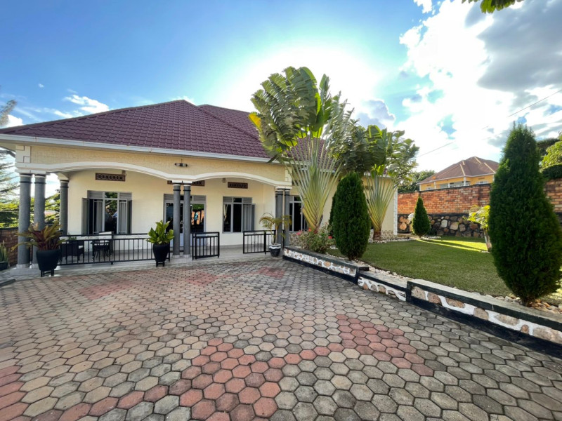 5BR House for Sale in Kabeza | 600 Sqm Compound | Tarmac Road | 180M RWF
