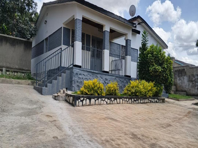 FOR SALE: Spacious House in Niboye on 613m² Plot – 140M RWF Negotiable | +250 789 192 765