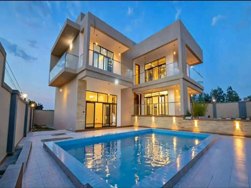 4BR HOUSE WITH BIG SWIMMING POOL FOR SALE IN REBERO 550M | PANORAMIC VIEW
