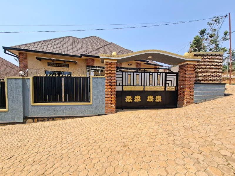Nice house for sale in kabeza -busanza