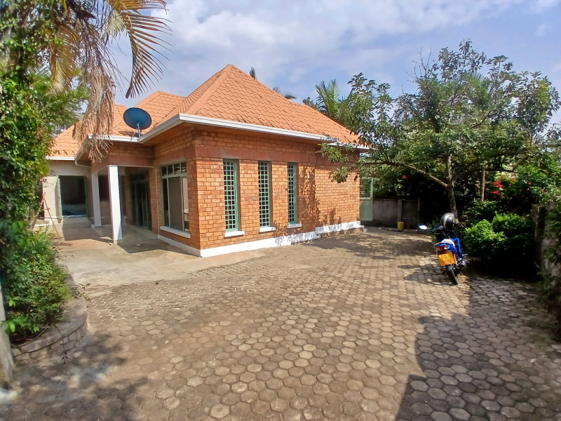 Nice house for rent in kimihurura near conversation centre on good price