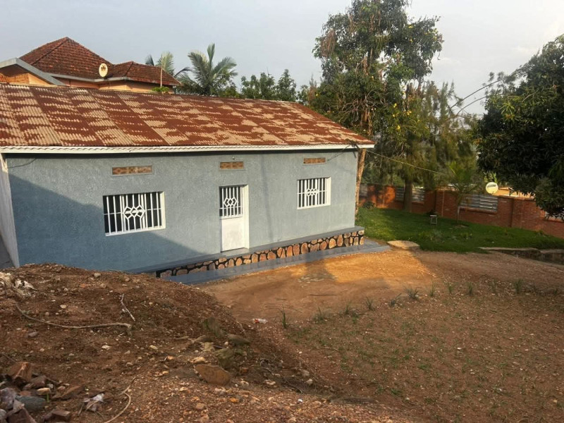 Old House for sale with big plot