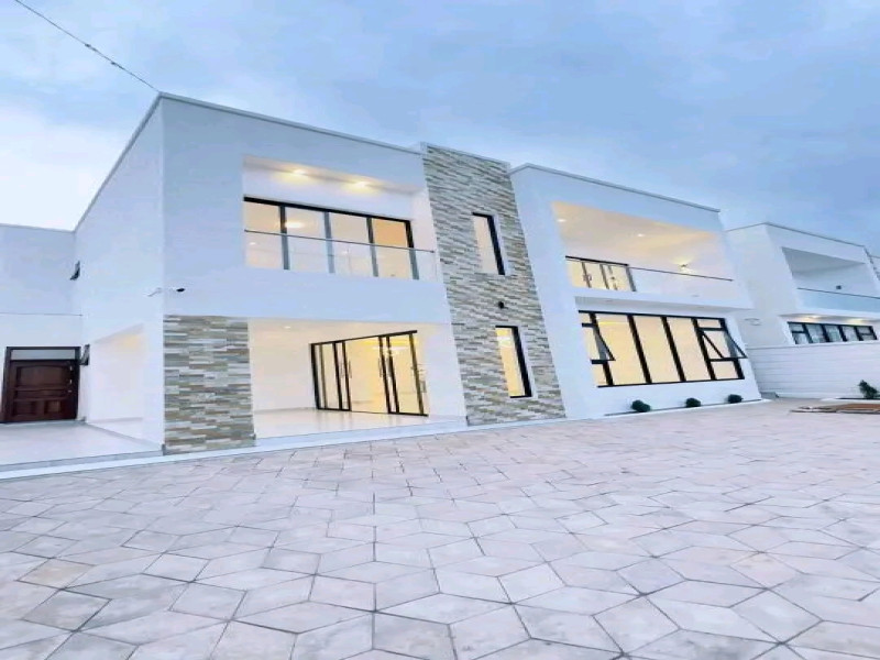 Beautiful house for sale in good neighborhood of Kigali kimironko