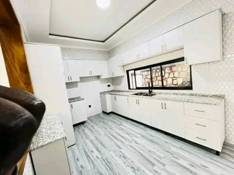 Modern house for sale 450M nyarutarama kibagabaga