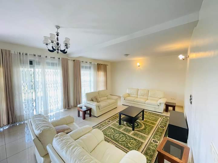 Full furnished house for rent in kibagabaga at 2000$