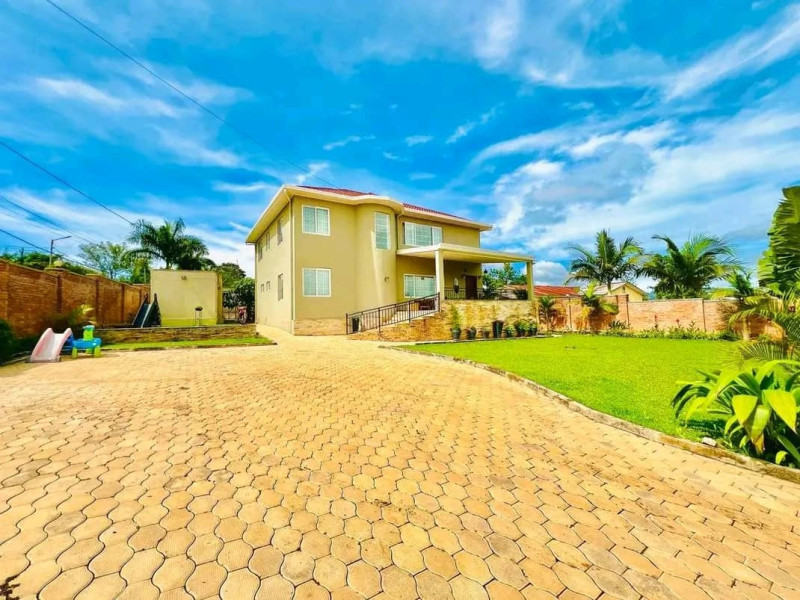 Full furnished house for rent in kinyinya