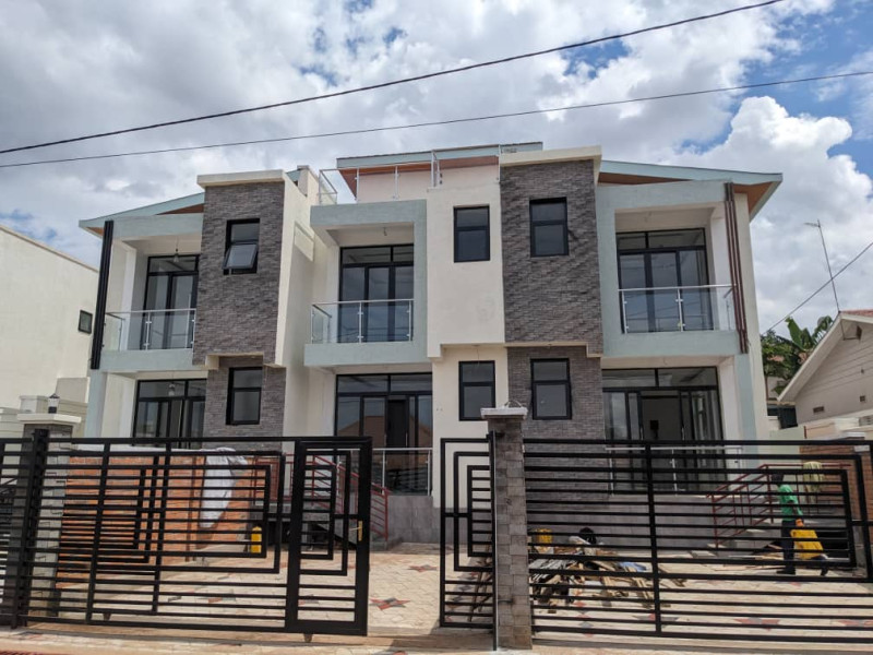 Kimironko nice unfurnished house for rent