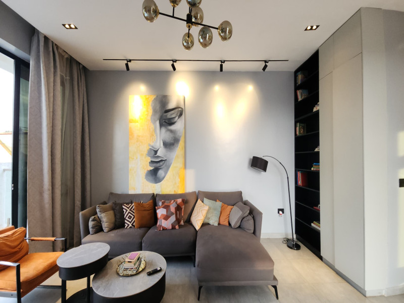 3-bedrooms furnished apartment for Rebero