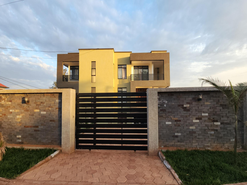 Nice full furnished apartment for rent in good neighborhood.